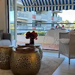 Superior On First Floor With Sea View * Antibes