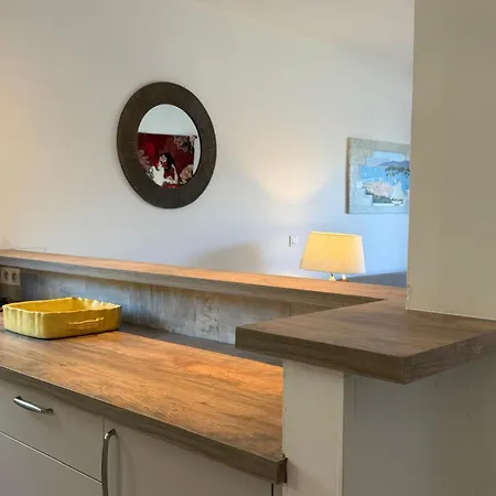 Superior On First Floor With Sea View Apartment *