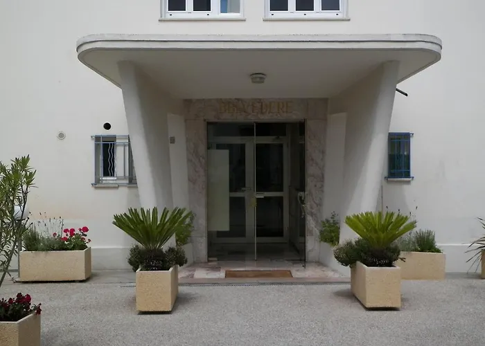 Superior On First Floor With Sea View アパート *